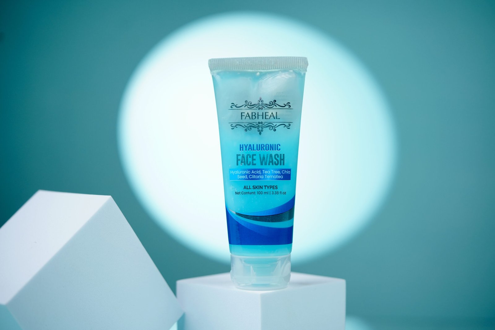 Hyaluronic-face-wash-FABHEAL